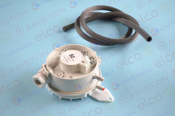 Pressostat air 50 pa pour 30 kw Ariston 61307665-01