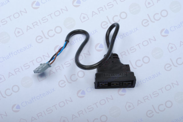 Cablage moteur Ariston 65104570