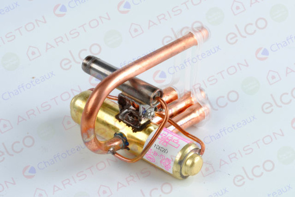 Vanne 4 voies Ariston 65152936