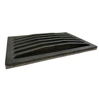 Grille en fonte 240x160mm 2,2kg Generic 14810017