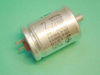 Condensateur 12µf-420v-470v De Dietrich 97951056