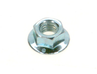Ecrou m5 Elm Leblanc / Bosch 7099064